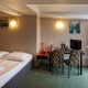 Dvoulůžkový pokoj s přistýlkou - Hotel Otakar Praha