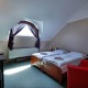Dvoulůžkový pokoj s přistýlkou - Hotel Otakar Praha